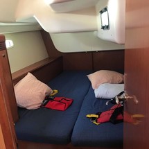 Beneteau Oceanis 43