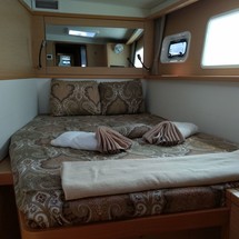 Lagoon 450 F