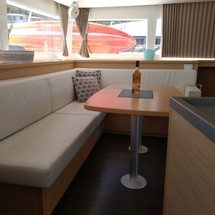 Lagoon 450 F