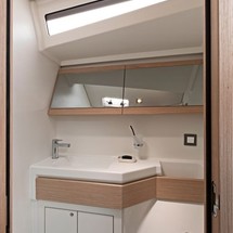 Beneteau Oceanis 46.1