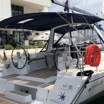 Beneteau Oceanis 48