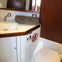 Beneteau Oceanis 46.1