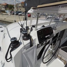 Lagoon 380 S2