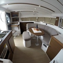 Lagoon 380 S2
