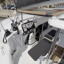 Lagoon 380 S2