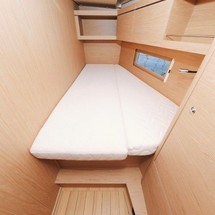 Beneteau Oceanis 46