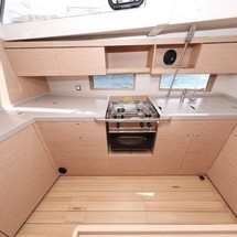 Beneteau Oceanis 46