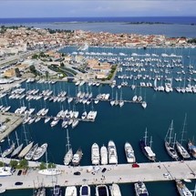 Beneteau Oceanis 46