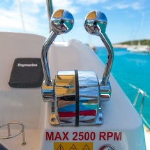 Lagoon 39