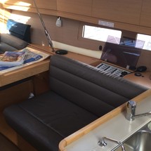 Dufour 412