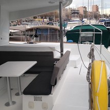 Lagoon 400 S2