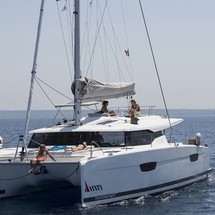 Fountaine Pajot Saona 47