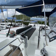 Lagoon 450 F
