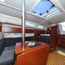 Hanse 388