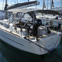 Dufour 360