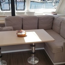 Fountaine Pajot Lucia 40