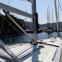 Beneteau Oceanis 41.1