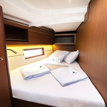 Beneteau Oceanis 46
