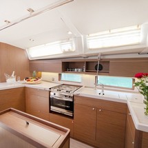 Beneteau Oceanis 46