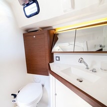 Beneteau Oceanis 46