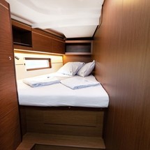 Beneteau Oceanis 46