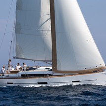 Dufour 360