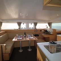 Lagoon 400 S2