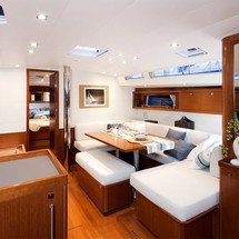 Beneteau Oceanis 48