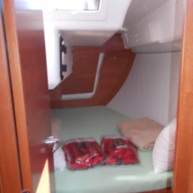 Dufour 350