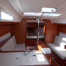 Dufour 350