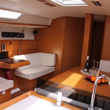 Jeanneau Sun Odyssey 439