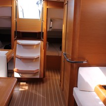 Jeanneau Sun Odyssey 439