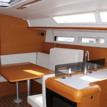 Jeanneau Sun Odyssey 439