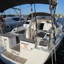Hanse 325