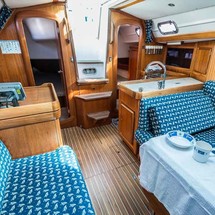 Dufour 35
