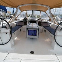 Beneteau Oceanis 48