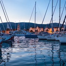 Lagoon 400