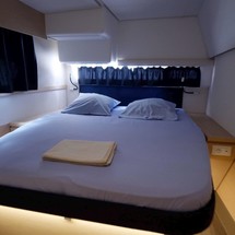 Fountaine Pajot Helia 44