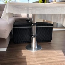 Fountaine Pajot Lucia 40