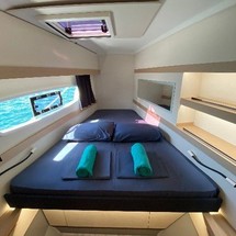 Fountaine Pajot Lucia 40