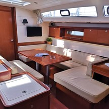 Beneteau Oceanis 50