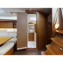 Dufour 390