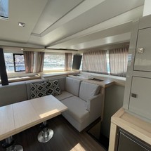 Fountaine Pajot Astréa 42