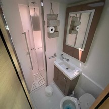 Fountaine Pajot Astréa 42