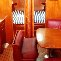 Beneteau Oceanis 473