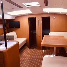 Jeanneau 53