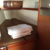 Beneteau Oceanis 43