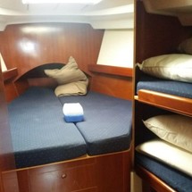Beneteau Oceanis Clipper 423