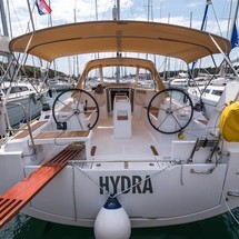 Beneteau Oceanis 38