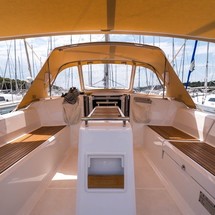 Beneteau Oceanis 38